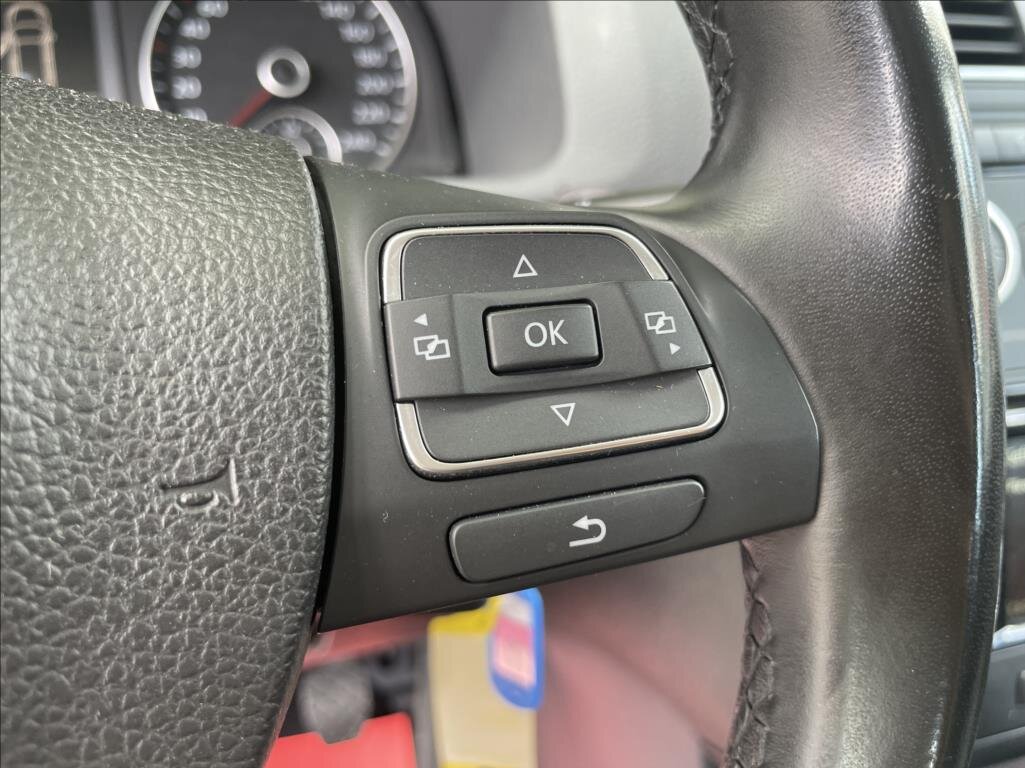 Volkswagen Touran MPV 1,6 l 66 kw