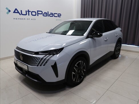Peugeot 3008 SUV / Terénní 1,2 l 100 kw