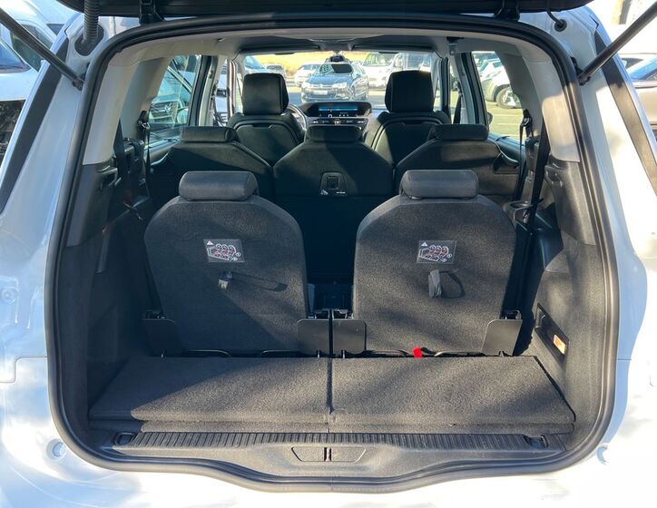 Citroën Grand C4 Picasso 22