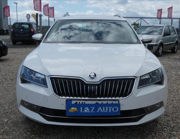 Škoda Superb 2
