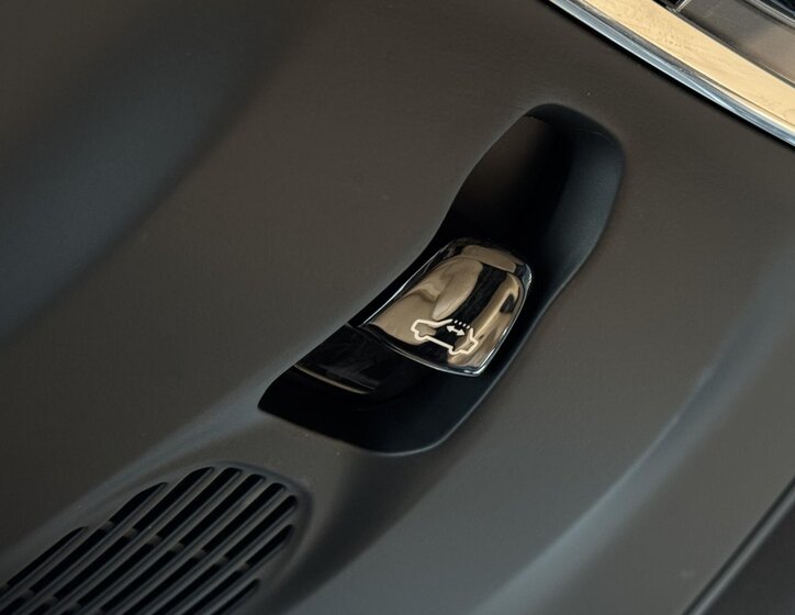 Volvo XC90 SUV / Terénní 2,0 l 173 kw
