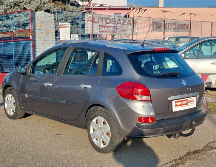 Renault Clio Kombi 1,1 l 74 kw