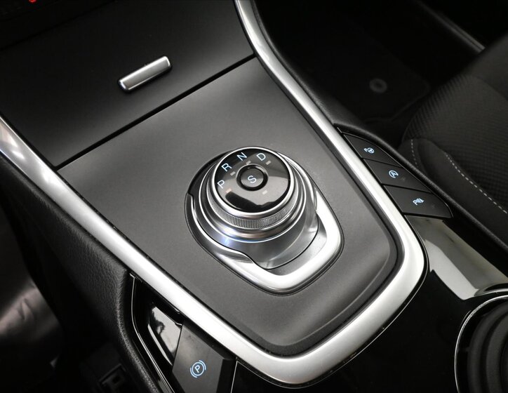 Ford S-MAX MPV 2,0 l 140 kw