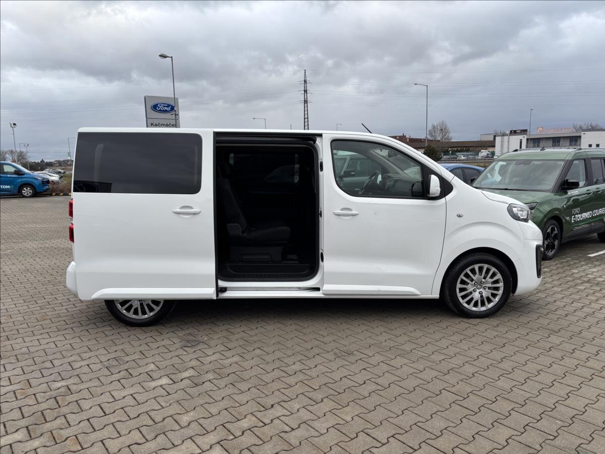 Peugeot Traveller Kombi 2,0 l 110 kw