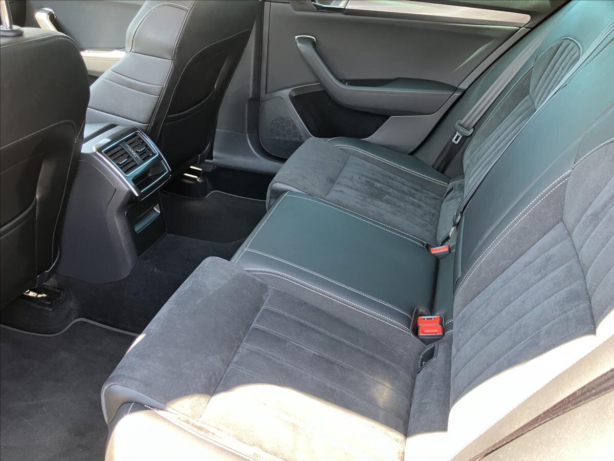 Škoda Superb Kombi 2,0 l 110 kw