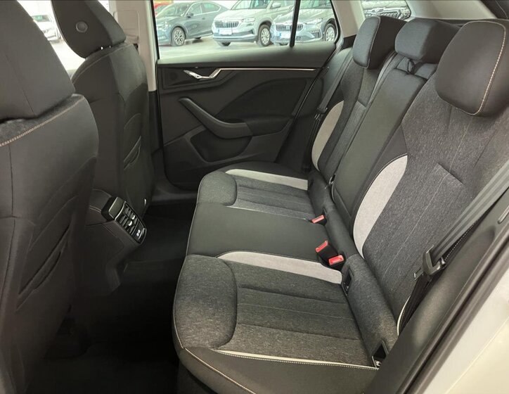 Škoda Kamiq SUV 999,0 85 kw