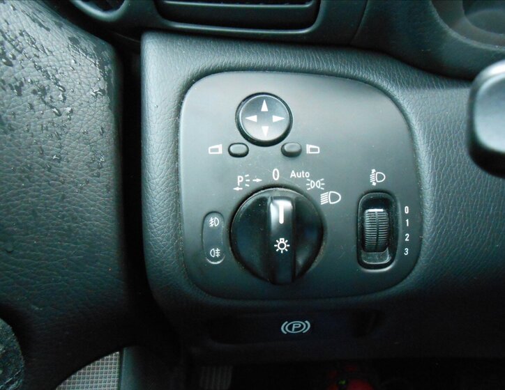 Mercedes-Benz Třídy C Kombi 2,1 l 90 kw