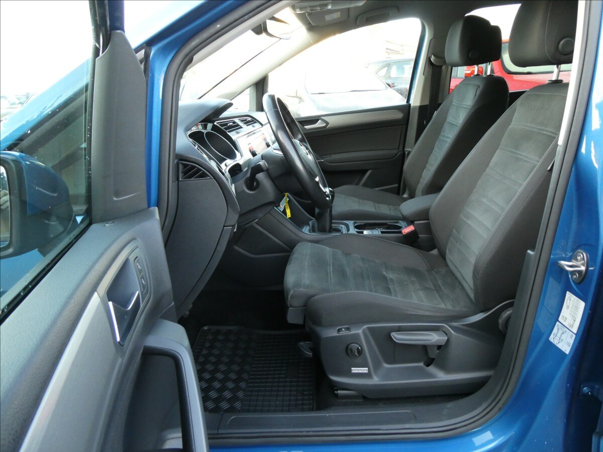 Volkswagen Touran MPV 1,2 l 81 kw