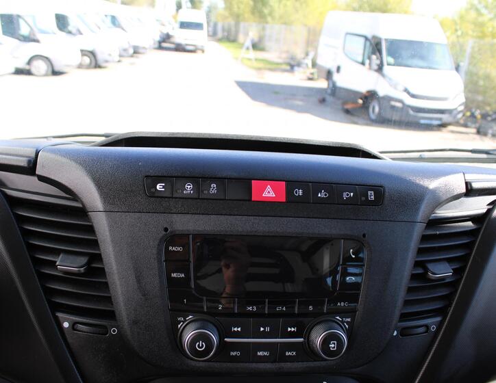 Iveco Daily 12