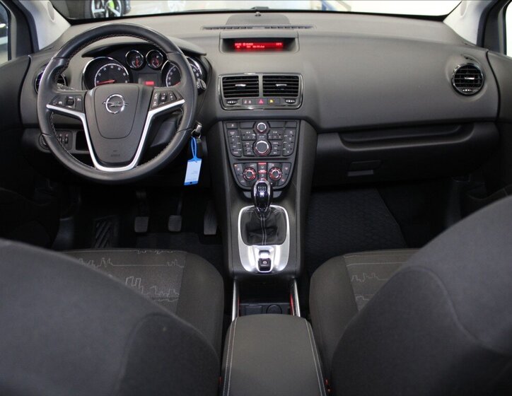 Opel Meriva MPV 1,4 l 74 kw