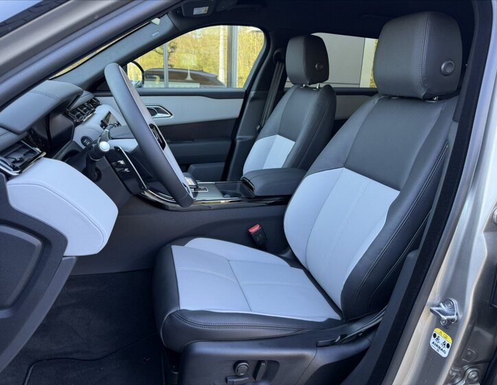 Land Rover Range Rover Velar SUV / Terénní 3,0 l 221 kw