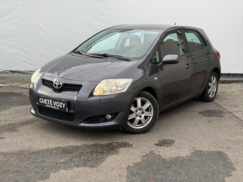 Toyota Auris Hatchback 1,6 l 91 kw