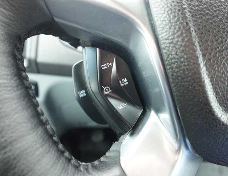 Ford Transit Ostatní 2,2 l 114 kw