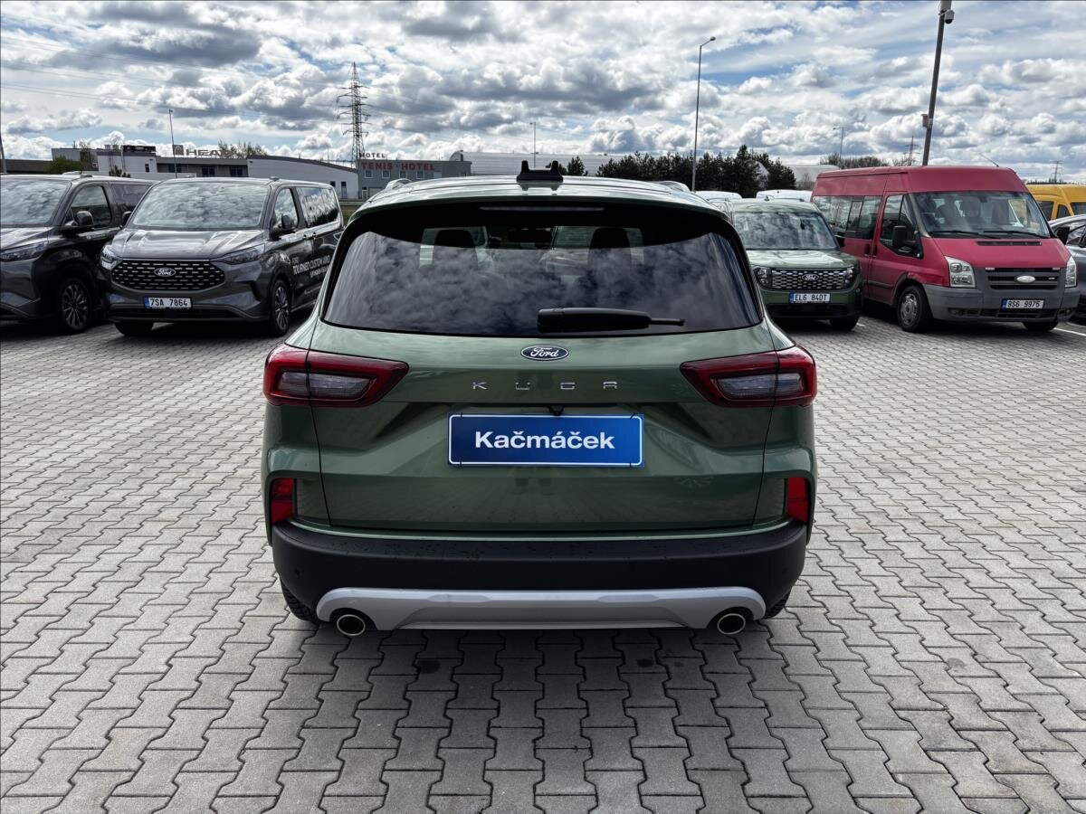 Ford Kuga SUV / Terénní 1,5 l 137 kw