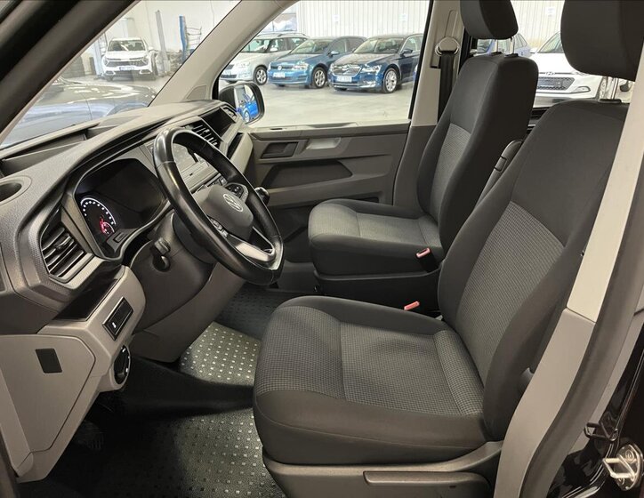 Volkswagen Transporter 19