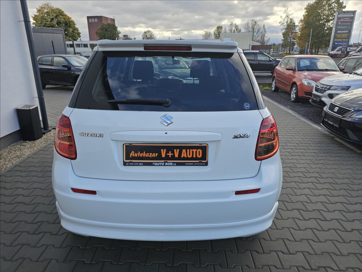 Suzuki SX4