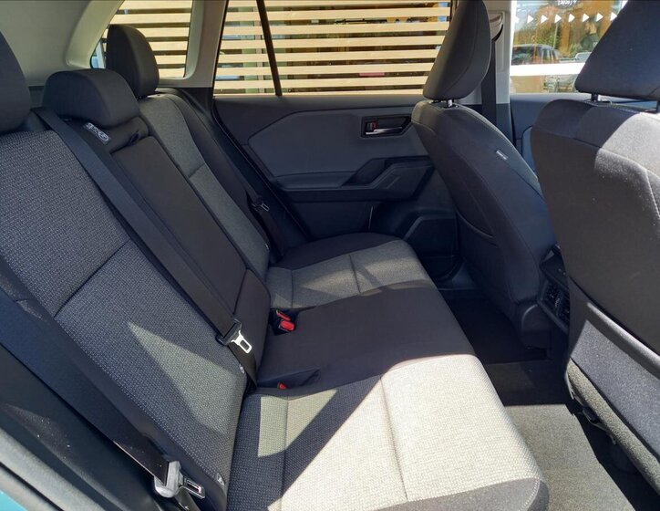 Toyota RAV4 SUV / Terénní 2,5 l 136 kw