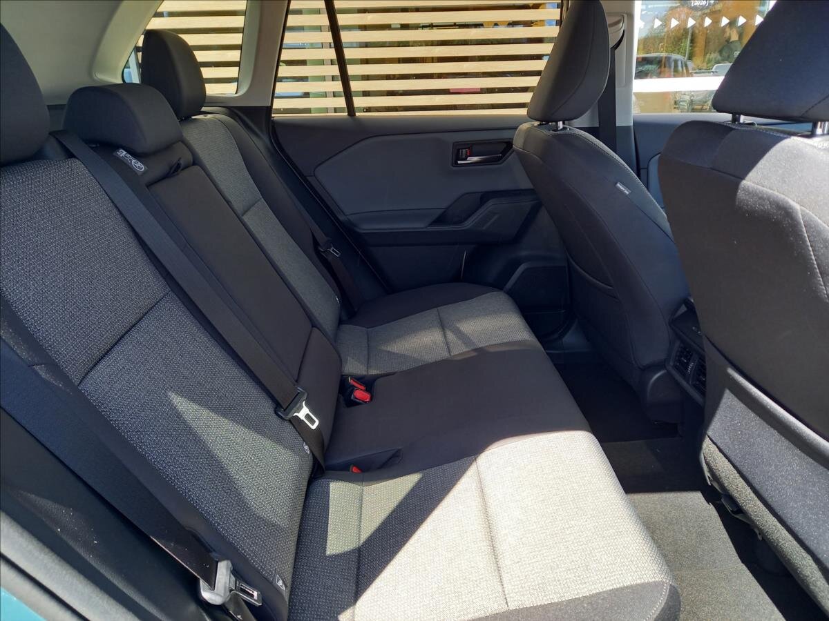 Toyota RAV4 SUV / Terénní 2,5 l 136 kw