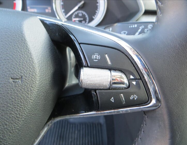 Škoda Superb Kombi 2,0 l 110 kw