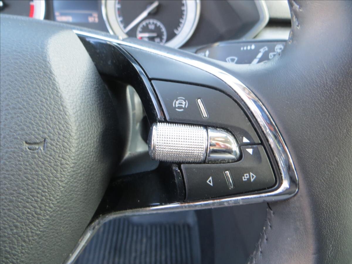 Škoda Superb Kombi 2,0 l 110 kw