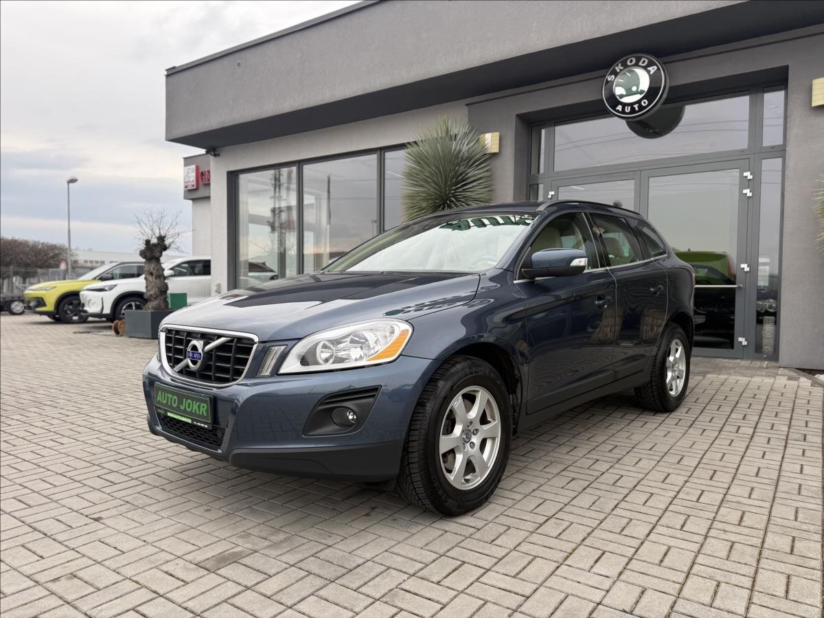 Volvo XC60 Kombi 2,4 l 129 kw