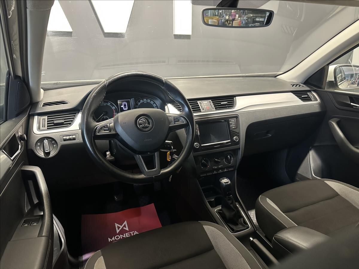 Škoda Rapid Hatchback 999,0 81 kw