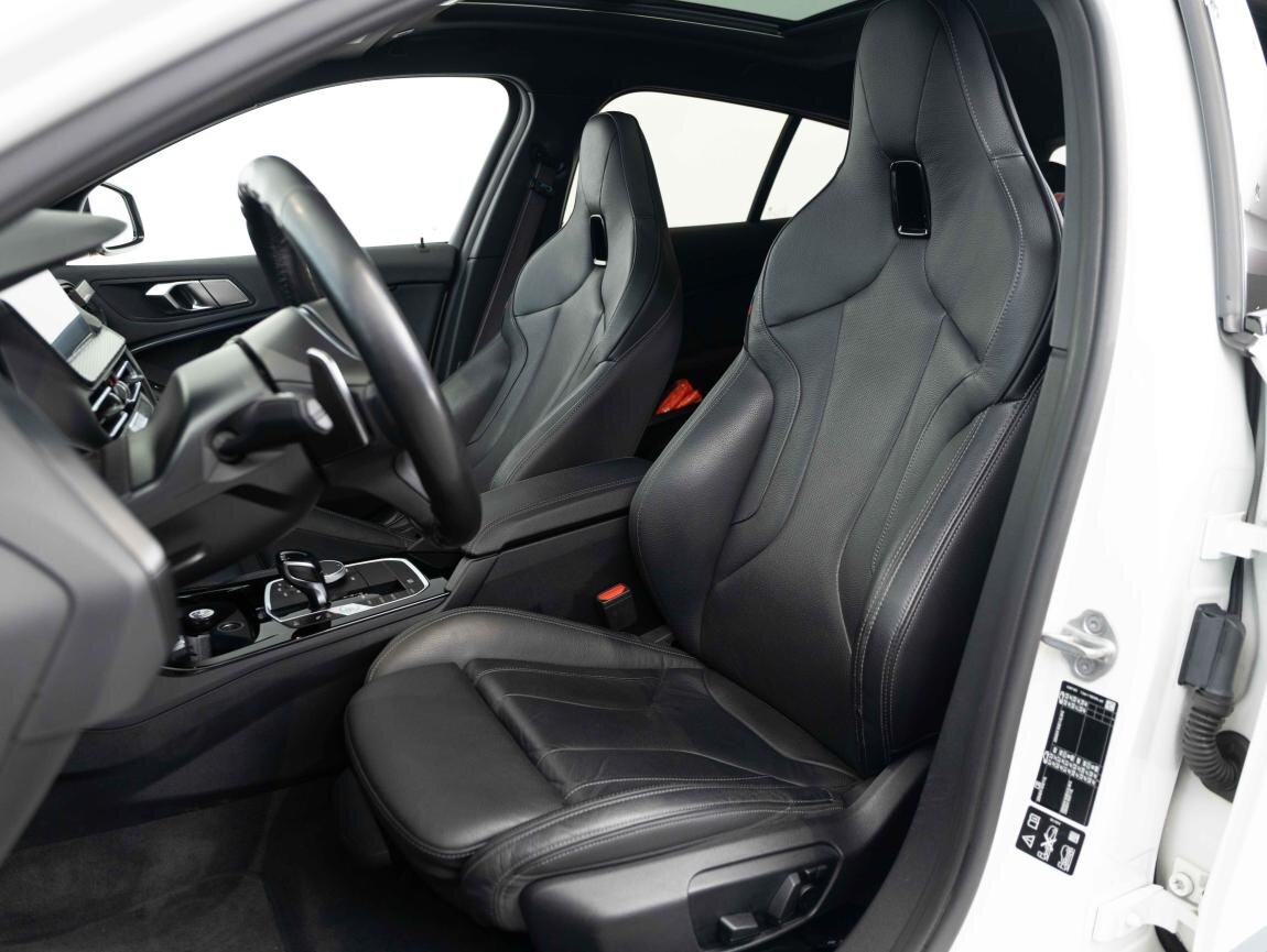 BMW Řada 1 Hatchback 2,0 l 225 kw