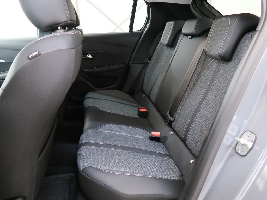 Peugeot 208 Hatchback 1,2 l 74 kw