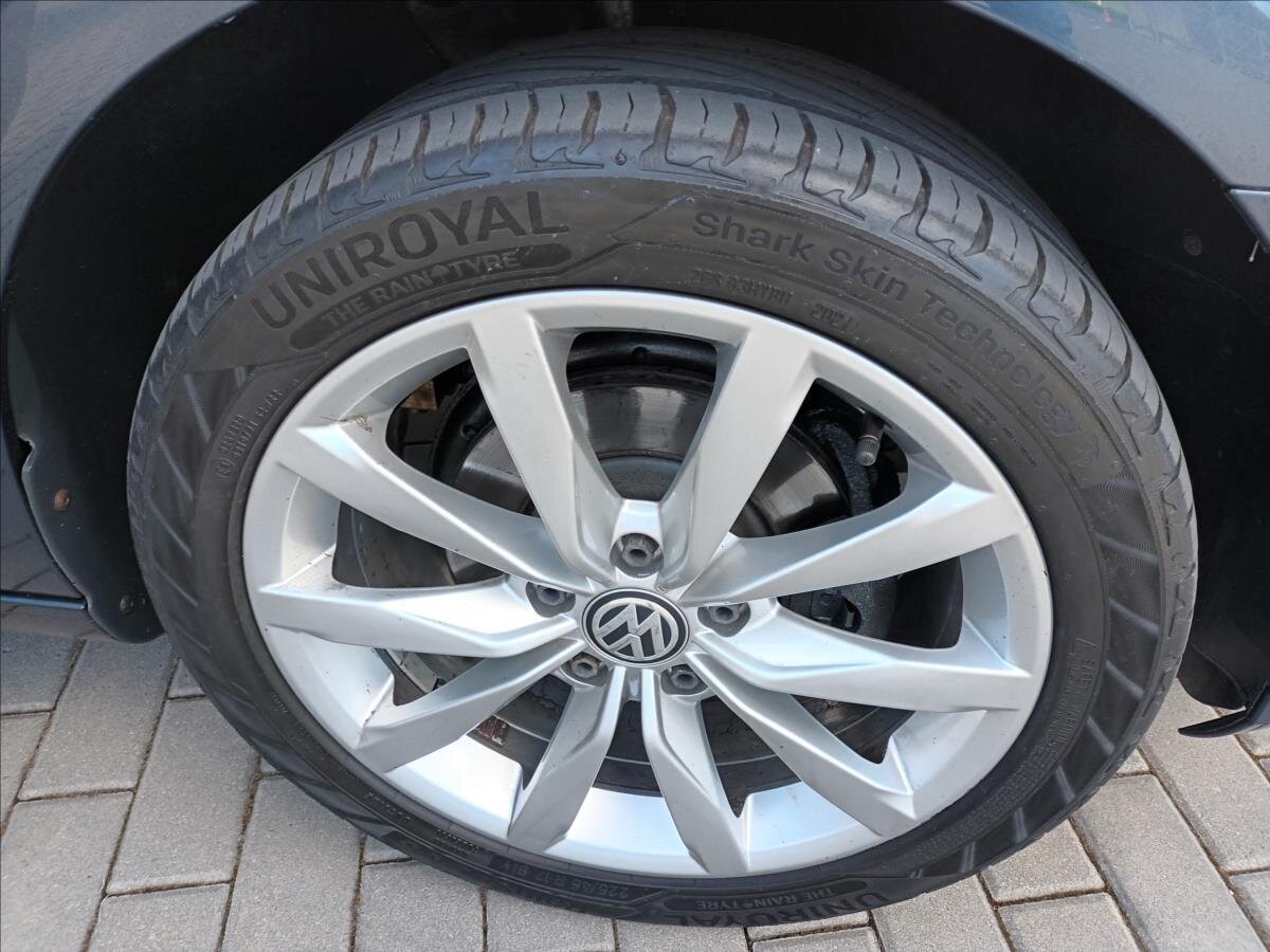 Volkswagen Golf Hatchback 1,4 l 59 kw