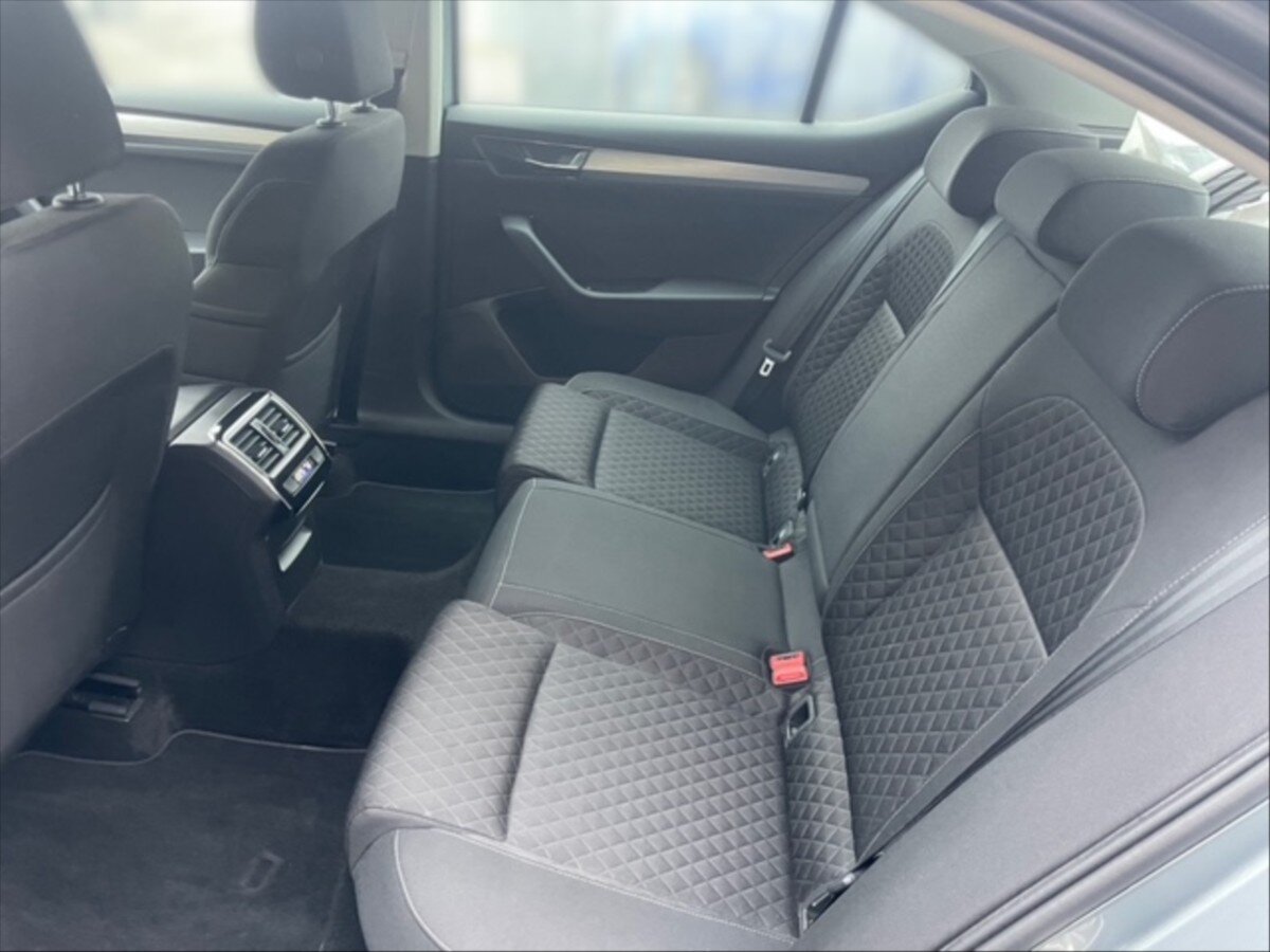 Škoda Superb Liftback 2,0 l 110 kw