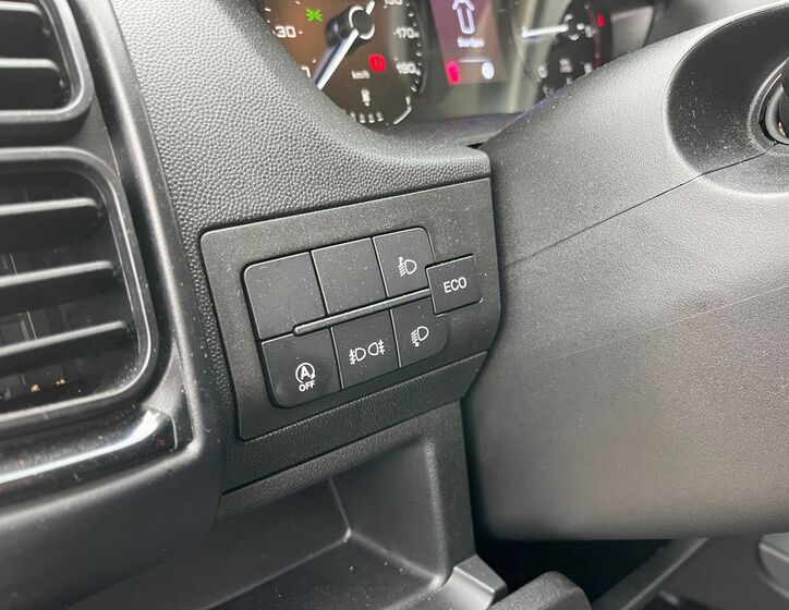 Toyota Proace Max 14