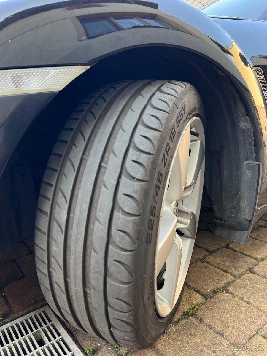 Mazda RX-8 Sedan / Limuzína 0,0 141 kw