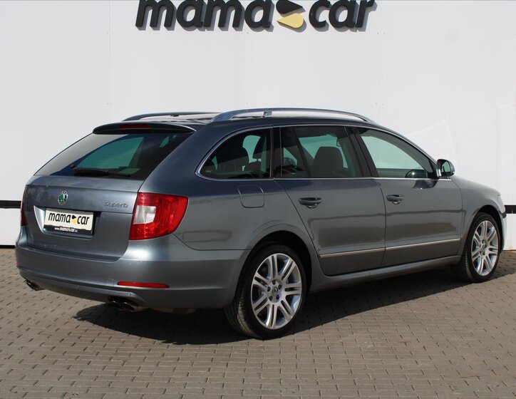 Škoda Superb 7