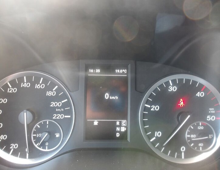 Mercedes-Benz Vito Kombi 2,1 l 120 kw