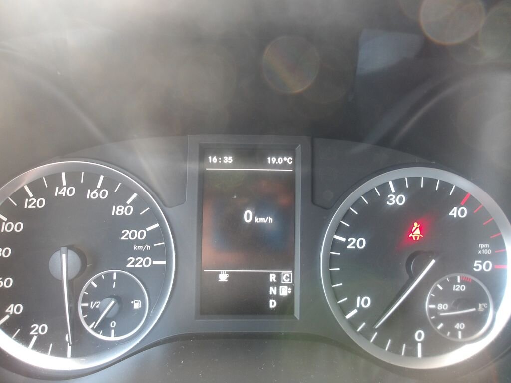 Mercedes-Benz Vito Kombi 2,1 l 120 kw