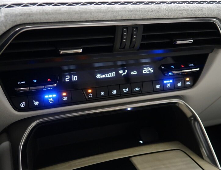 Mazda CX-60 SUV / Terénní 2,5 l 241 kw