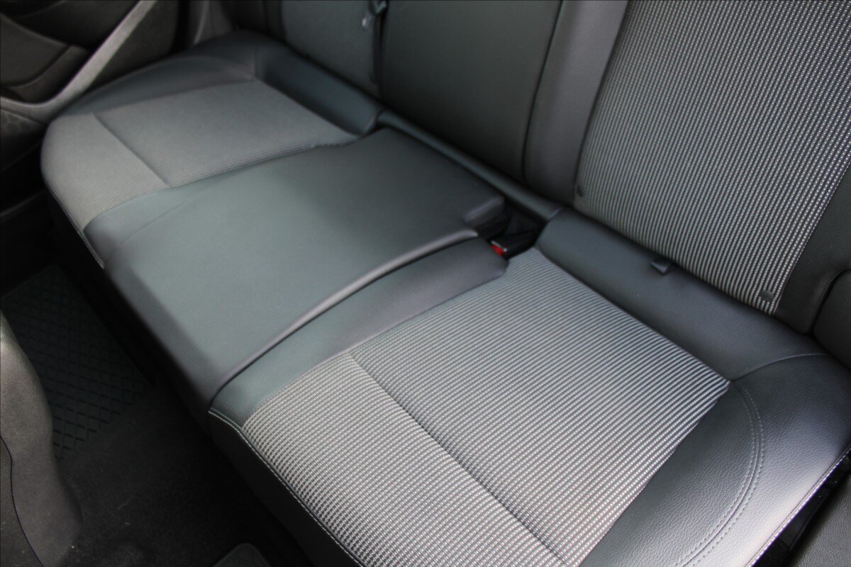 Opel Astra Kombi 2,0 l 121 kw