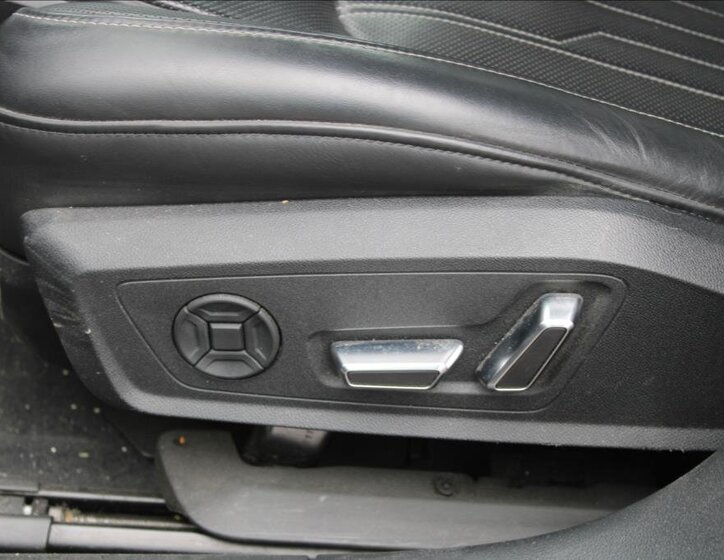 Audi A6 Kombi 3,0 l 210 kw