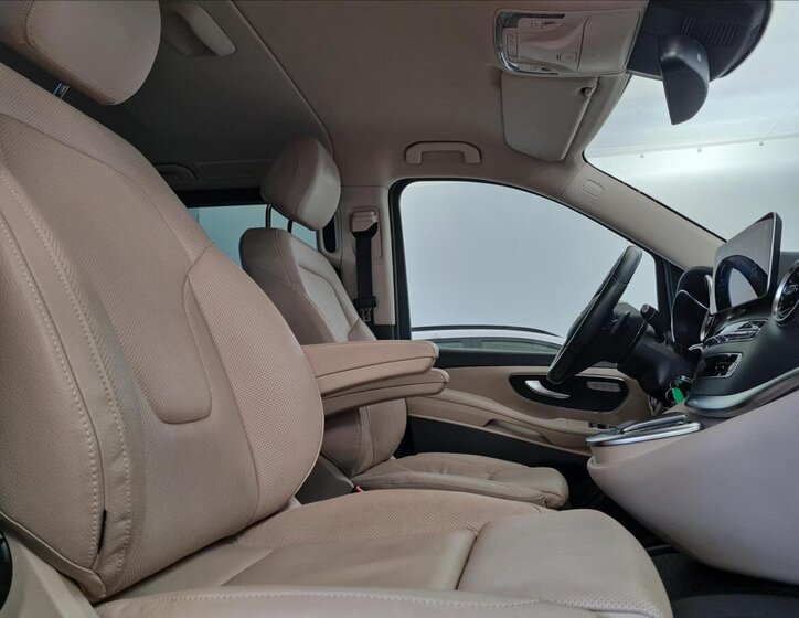 Mercedes-Benz Třídy V MPV 2,0 l 174 kw