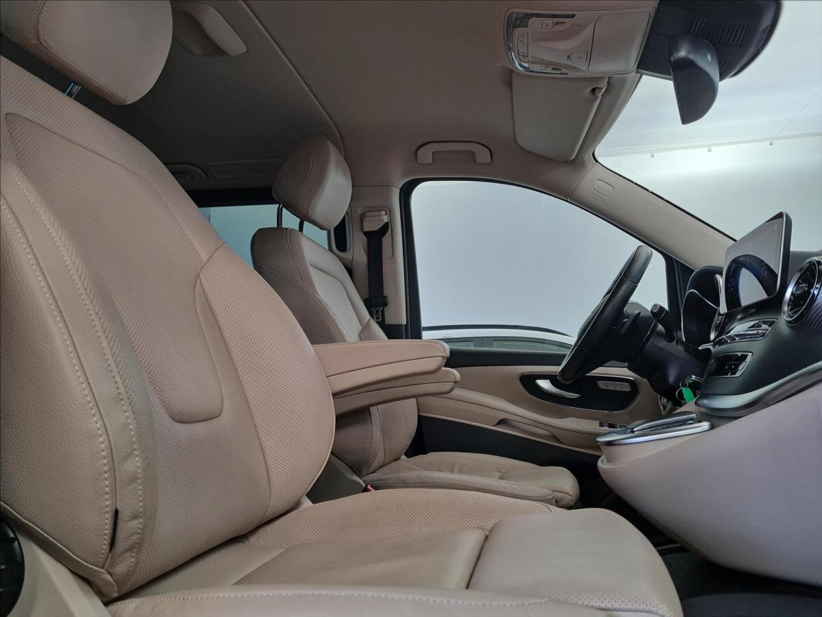 Mercedes-Benz Třídy V MPV 2,0 l 174 kw