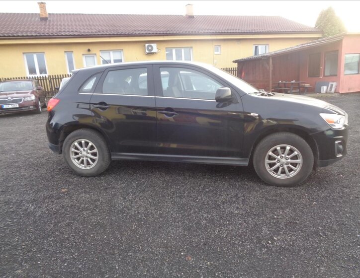 Mitsubishi ASX Kombi 1,6 l 84 kw