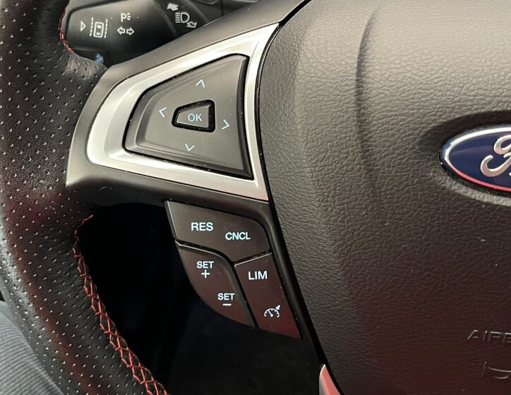 Ford S-MAX MPV 2,0 l 110 kw