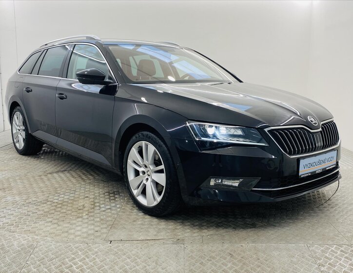 Škoda Superb Kombi 2,0 l 140 kw