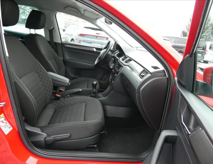 Škoda Rapid Sedan 999,0 81 kw