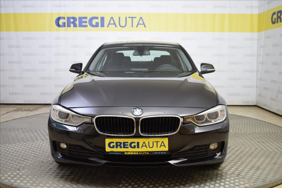 BMW Řada 3 Sedan / Limuzína 1,6 l 100 kw