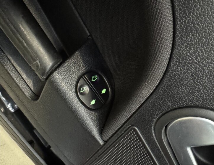 Ford Fusion Hatchback 1,4 l 59 kw