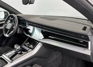 Audi Q8 SUV / Terénní 3,0 l 250 kw