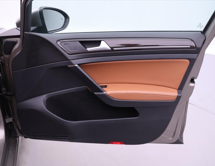 Volkswagen Golf Hatchback 2,0 l 110 kw