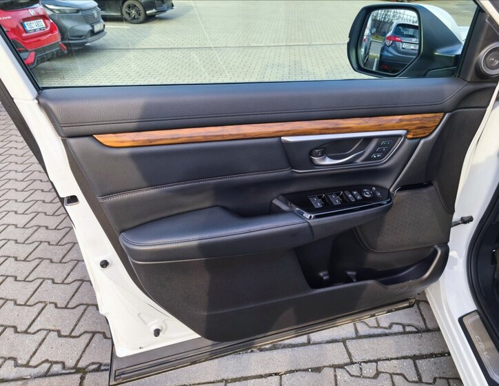 Honda CR-V SUV / Terénní 2,0 l 107 kw