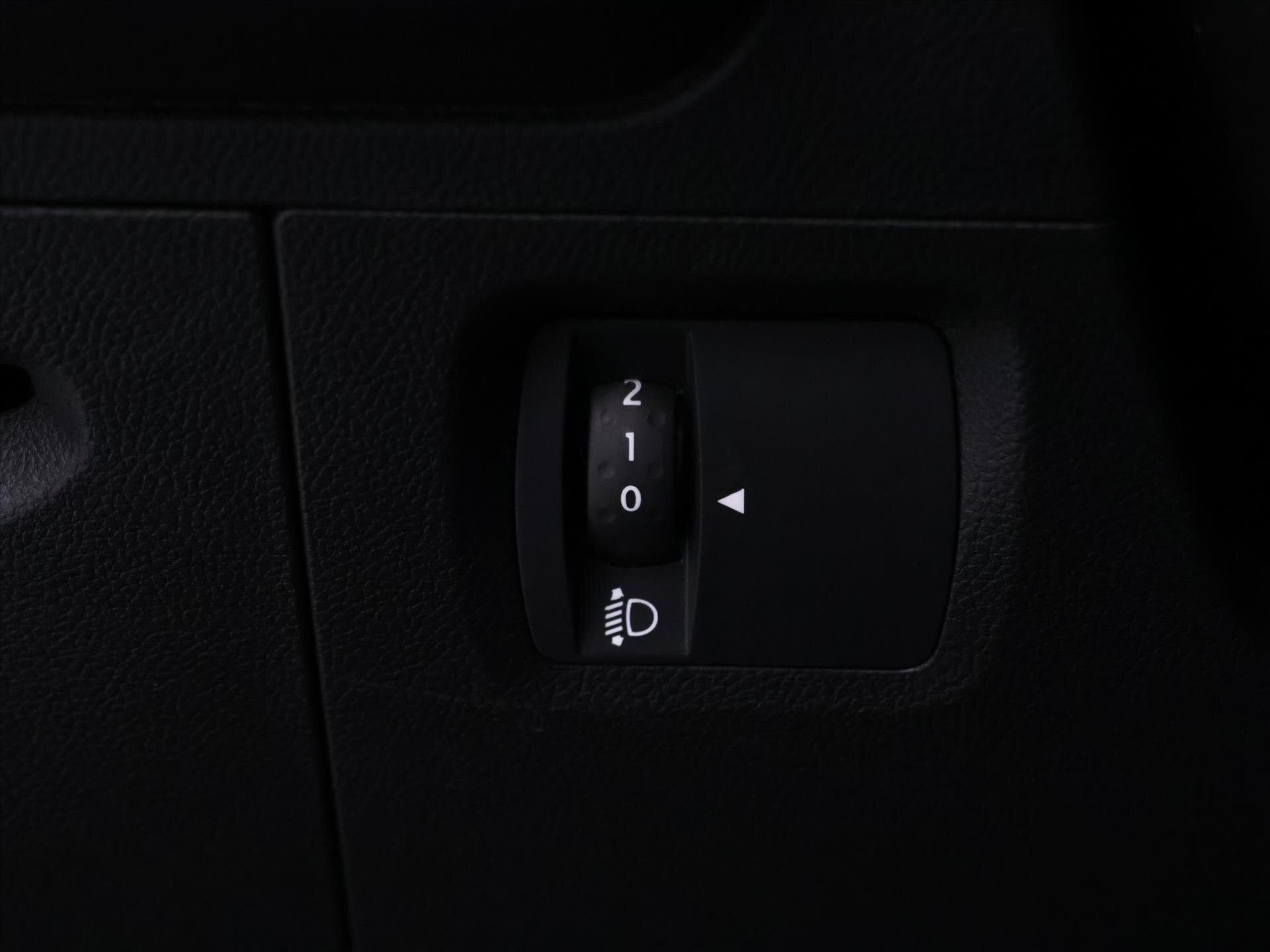 Dacia Sandero Hatchback 999,0 67 kw